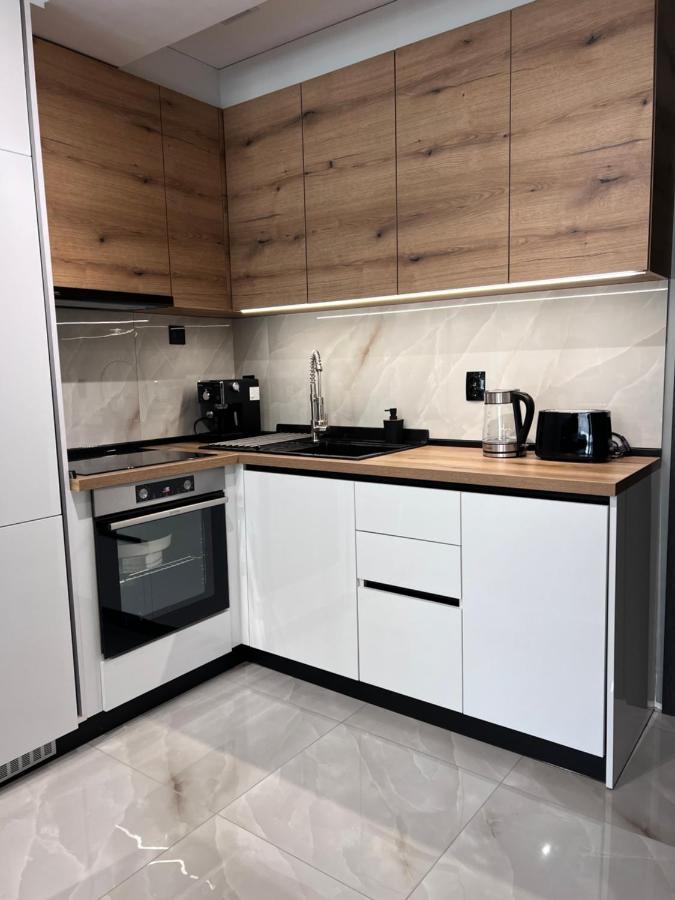 A-Brilliant, New! Spacious & Modern Apartment In Varna Whit Garage Екстер'єр фото