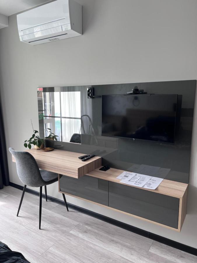 A-Brilliant, New! Spacious & Modern Apartment In Varna Whit Garage Екстер'єр фото