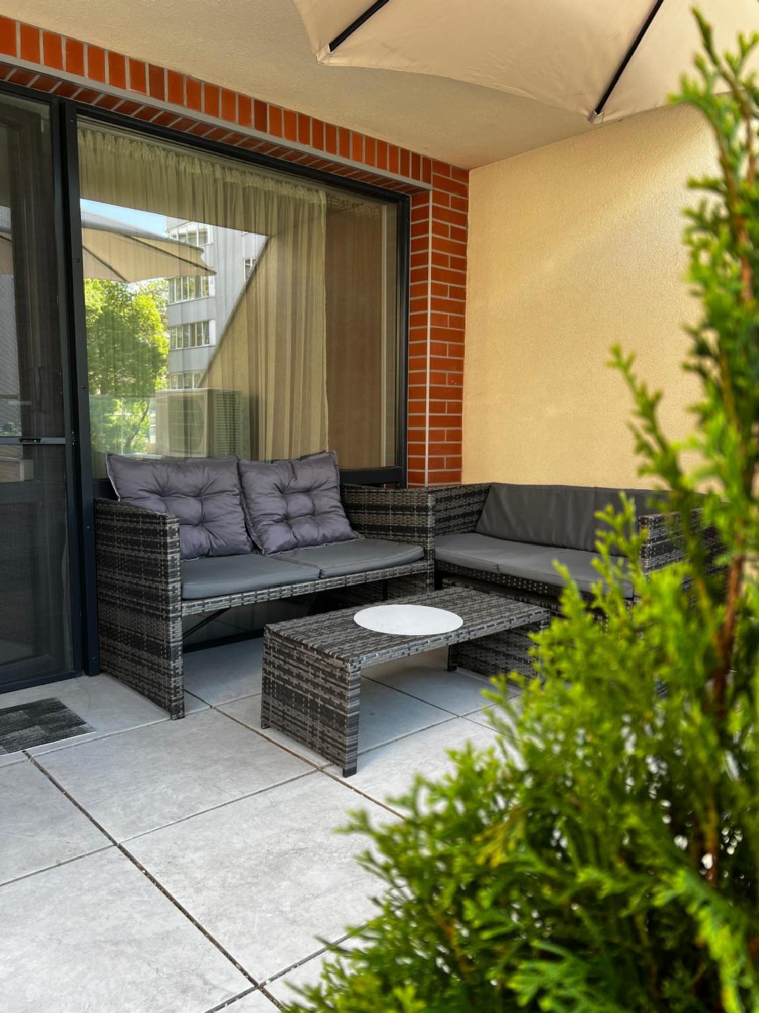 A-Brilliant, New! Spacious & Modern Apartment In Varna Whit Garage Екстер'єр фото